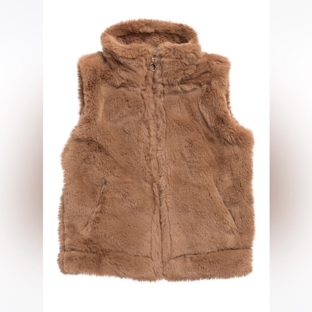 NWT Urban Republic Girl’s Collection Cream Faux‎ Fur Full Zip Up Vest Size 4T